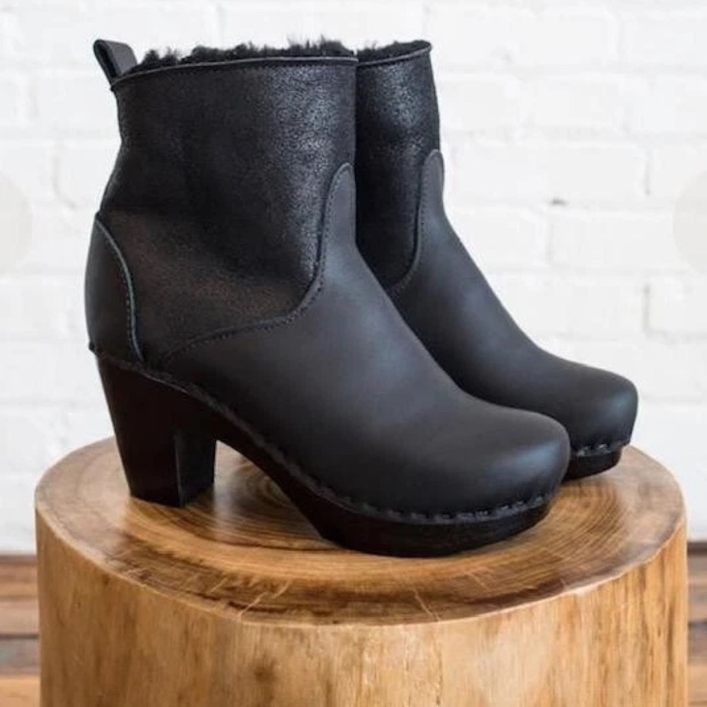 NWOT No. 6  Black on Black Shearling Clog Boots